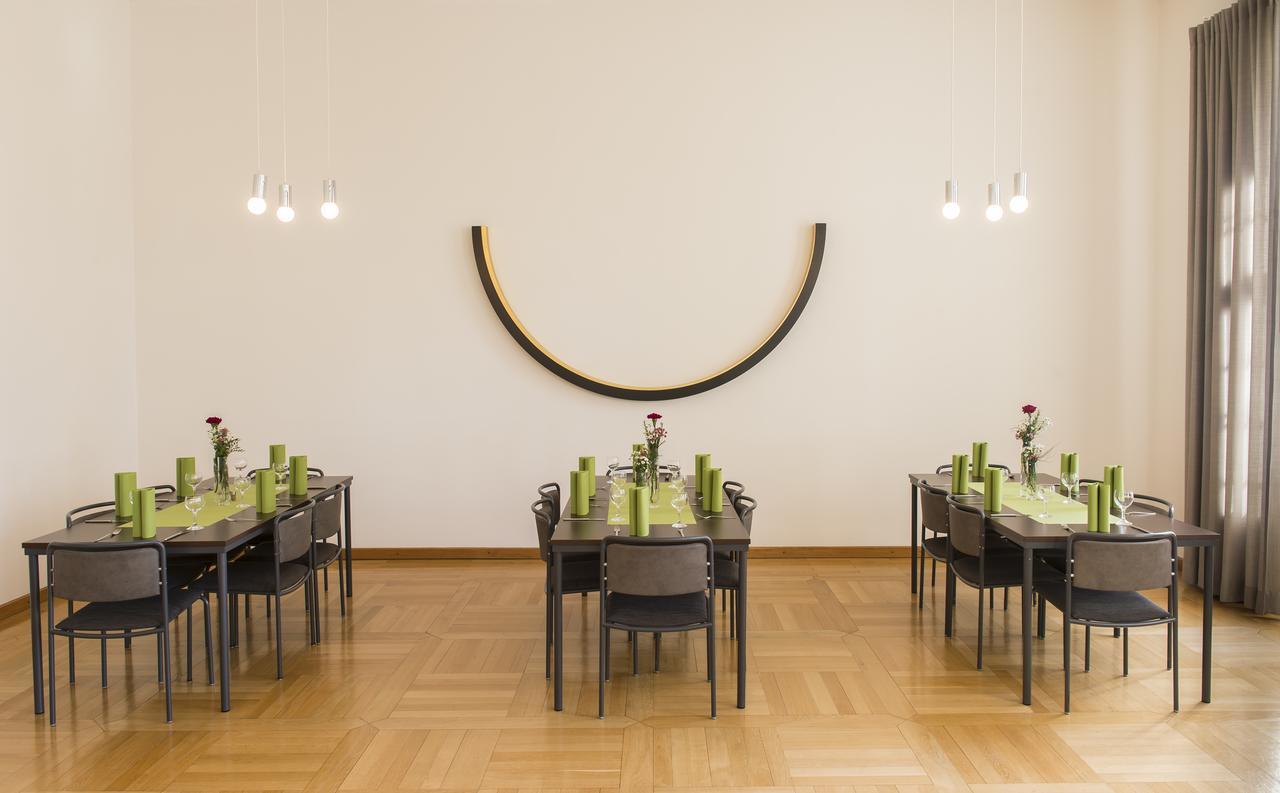 Akademie Der Dioezese Weingarten Weingarten  Buitenkant foto
