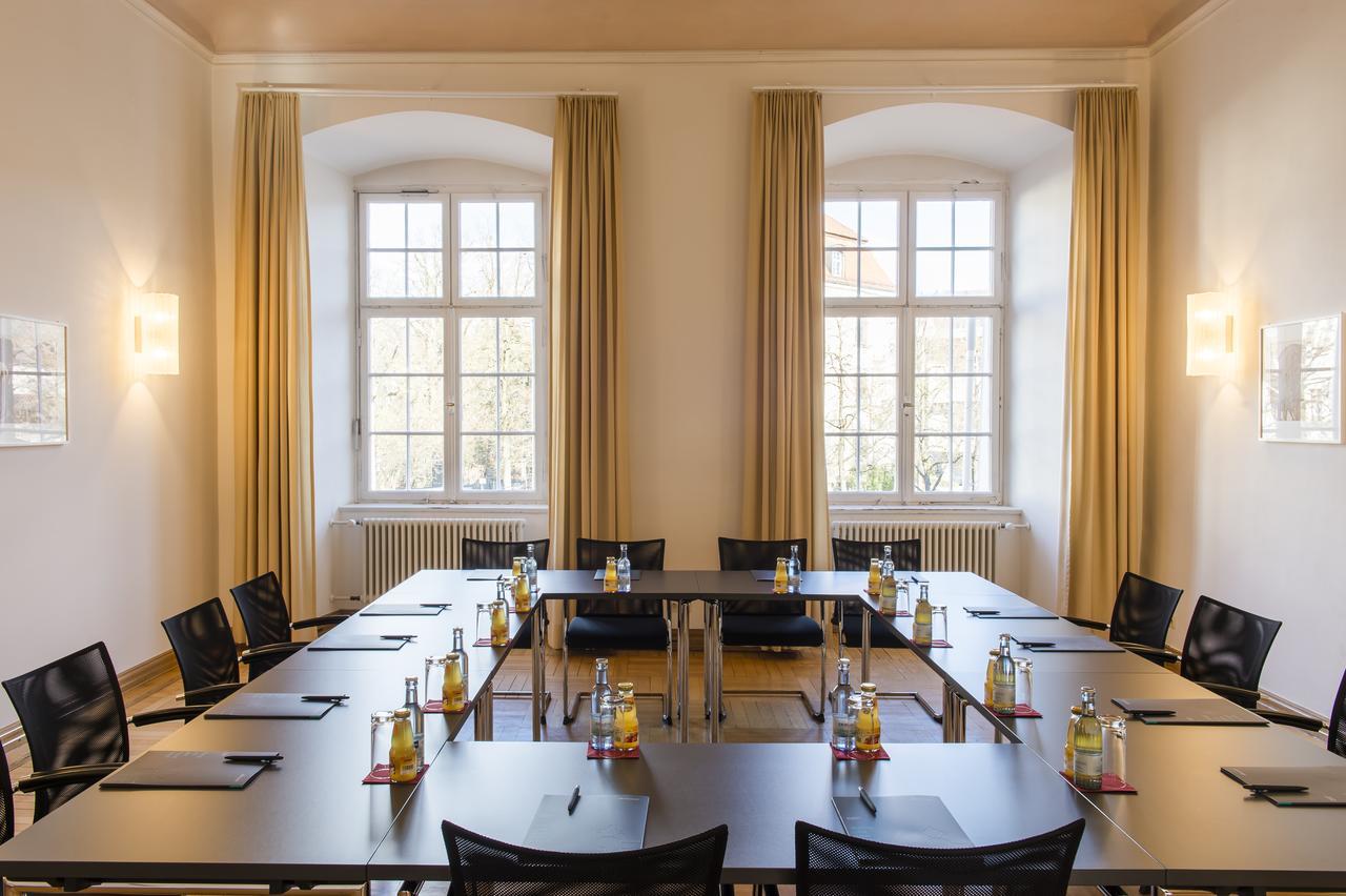 Akademie Der Dioezese Weingarten Weingarten  Buitenkant foto