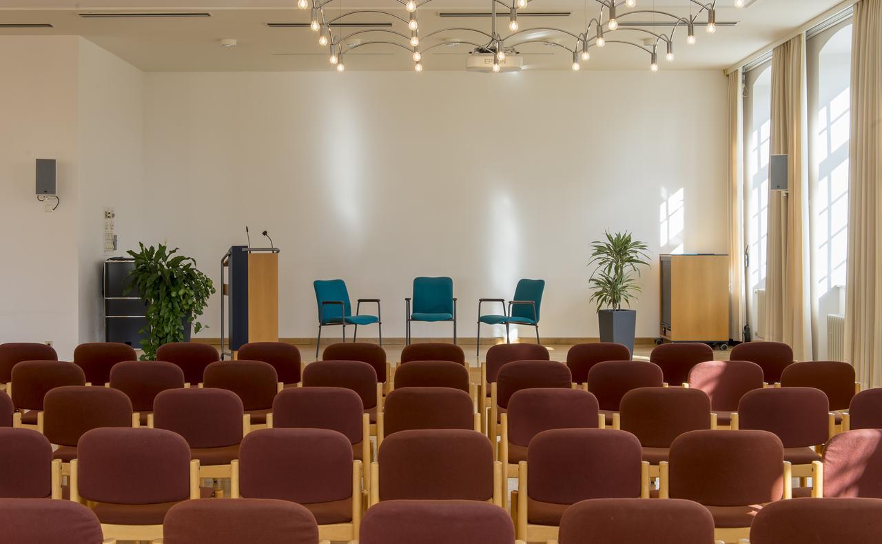 Akademie Der Dioezese Weingarten Weingarten  Buitenkant foto